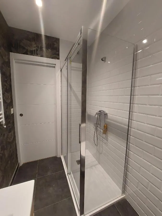 Habitacion En Apartamento Con Zonas Comunes Compartida H2 Bilbao Spanien