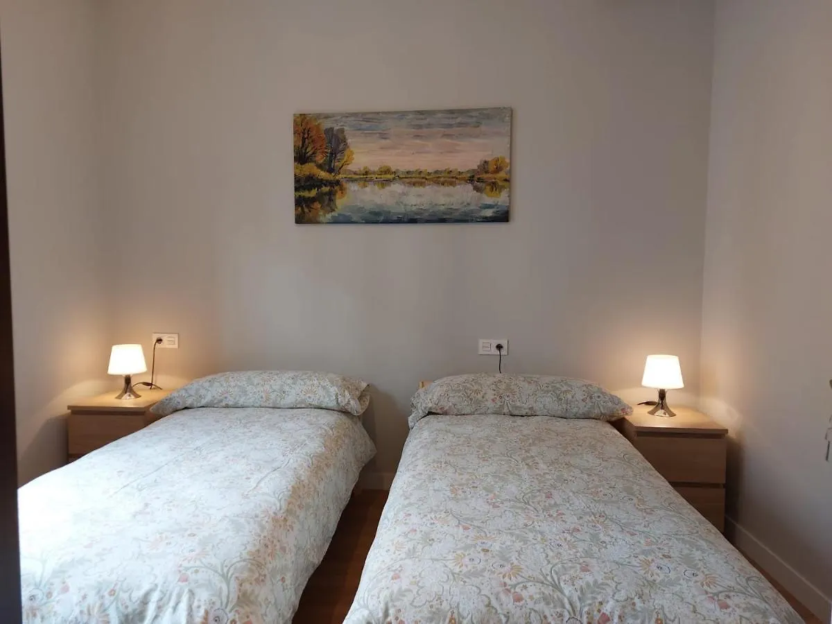 Habitacion En Apartamento Con Zonas Comunes Compartida H2 kontakter